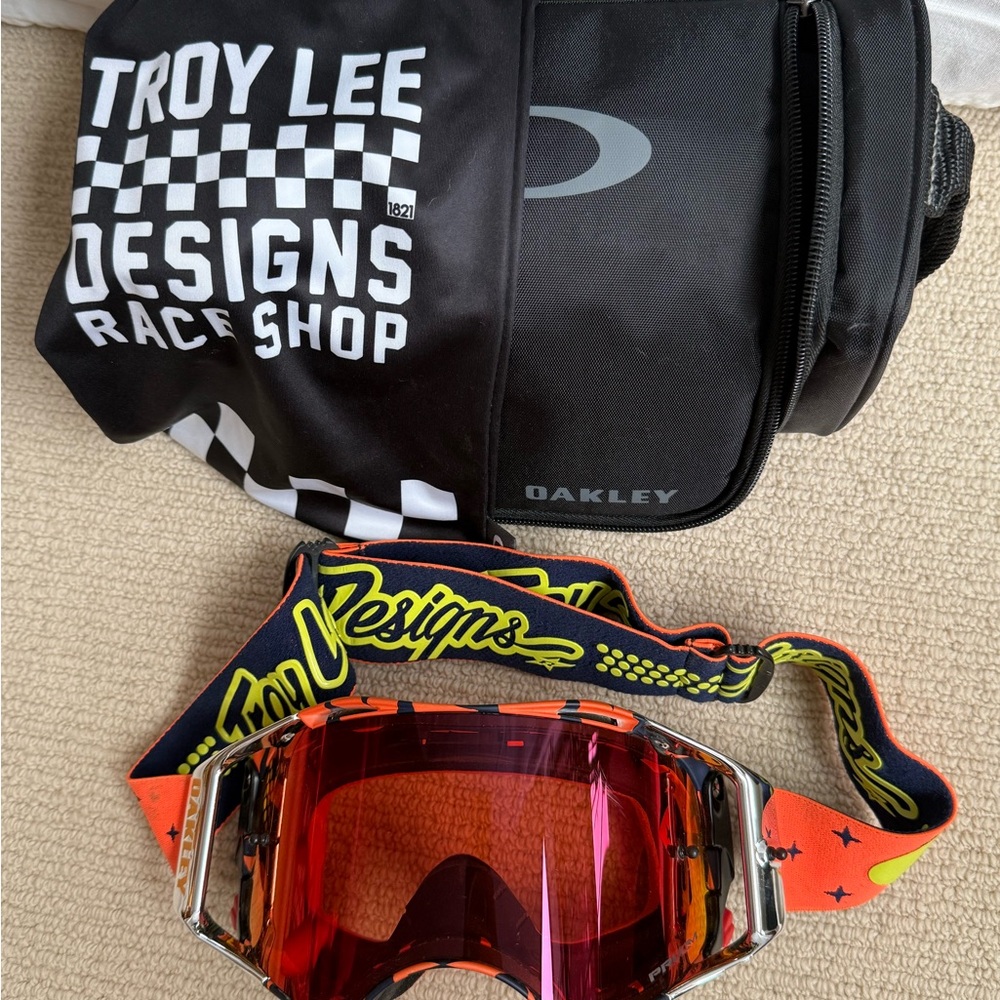 Oakley x Troy Lee Designs Front Line MX